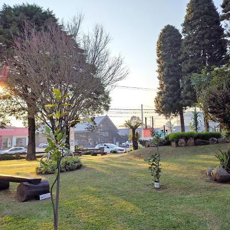 Gramado Hostel Экстерьер фото